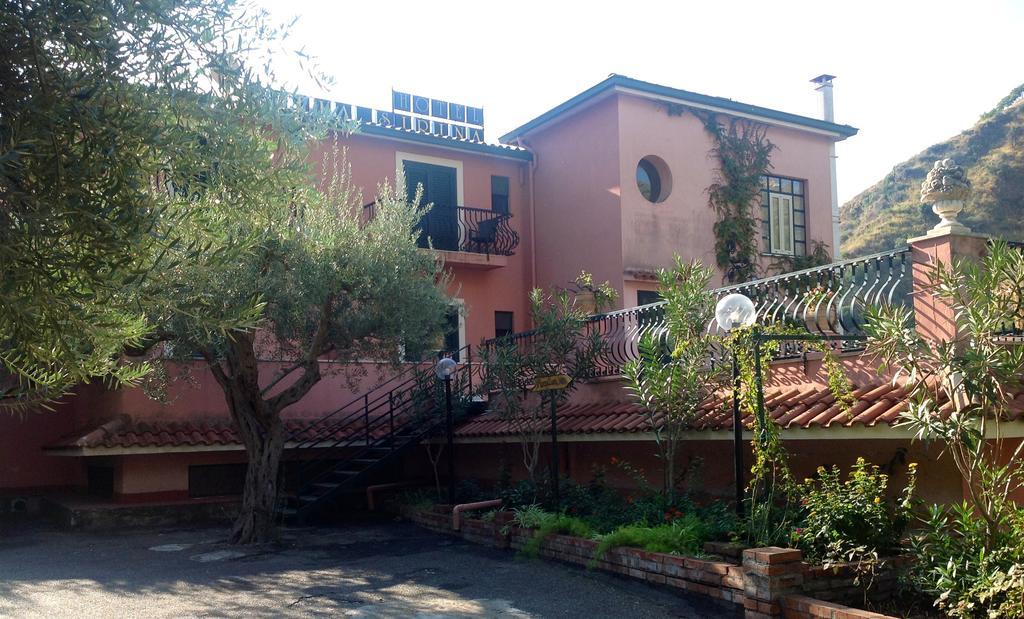Hotel Villa Sirina Taormina Luaran gambar